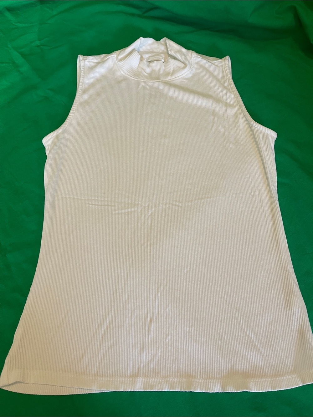 Nine West White Ribbed Mock Neck Sleeveless Tank